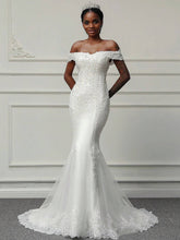 Off-Shoulder Appliqué Hand-Beaded Mermaid Wedding Dress